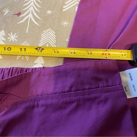 NWT Butter-soft Scrub Pants, size LP. (PT22) - Picture 5 of 7